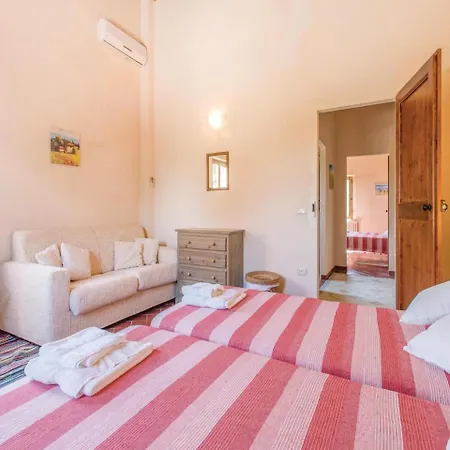 Casa Ambiente * Ostra Vetere